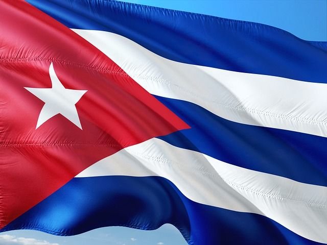 bandera cuba parecida a estados unidos